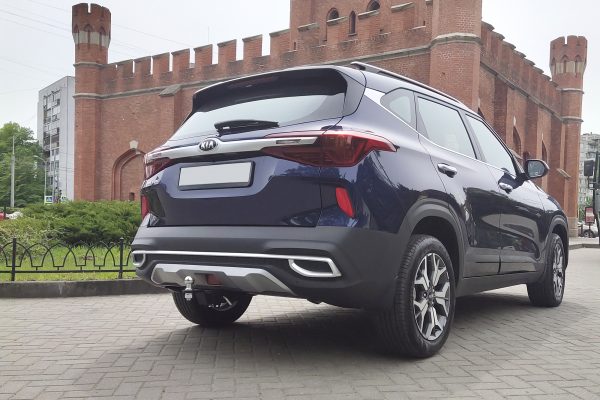 Фаркоп KIA Seltos 2020- съемный квадрат — изображение 6